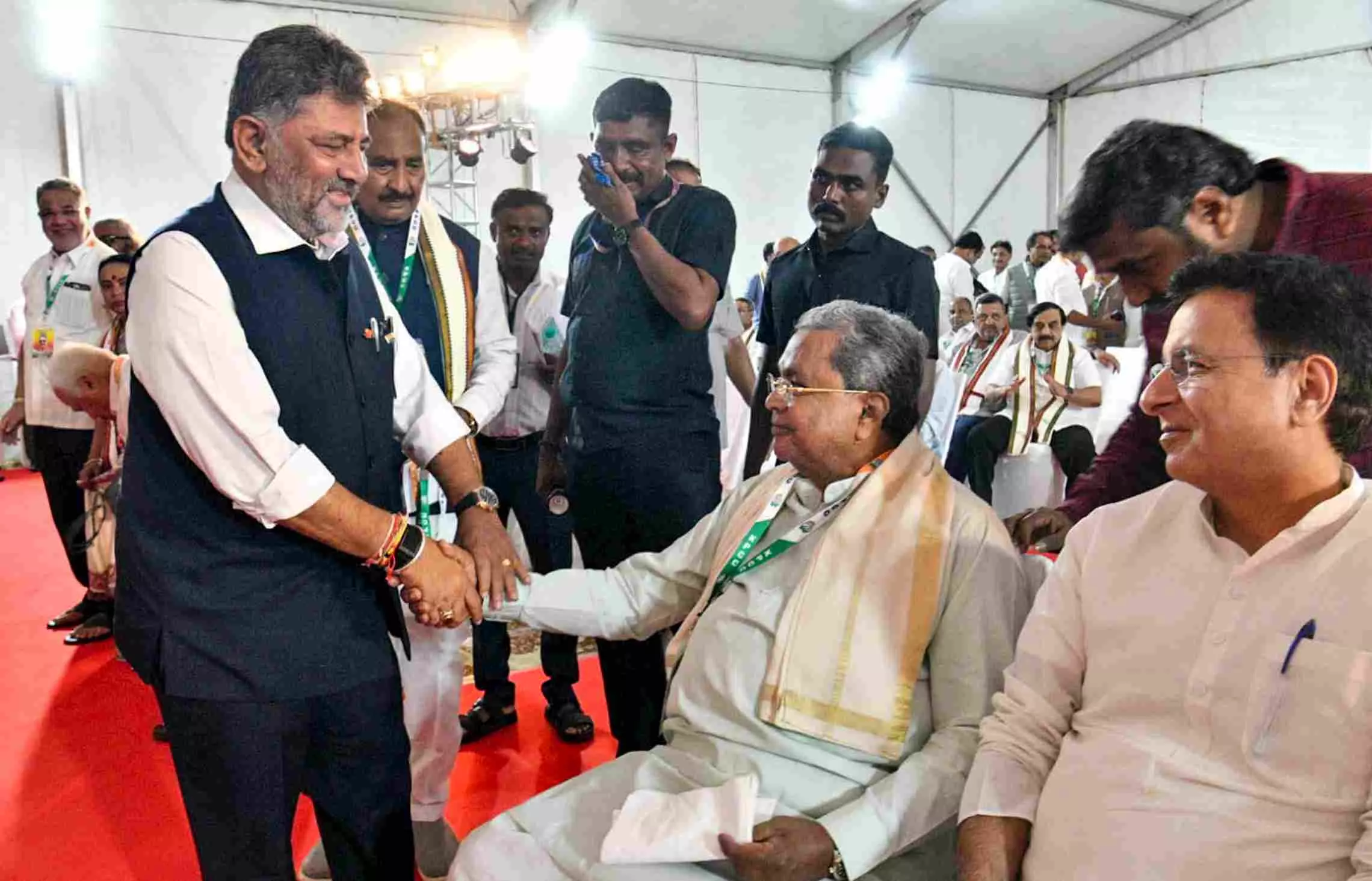Resort politics is back as Congress, JD(S) lock down MLAs before high-stakes Council polls Resort politics is back as Congress, JD(S) lock down MLAs before high-stakes Council polls