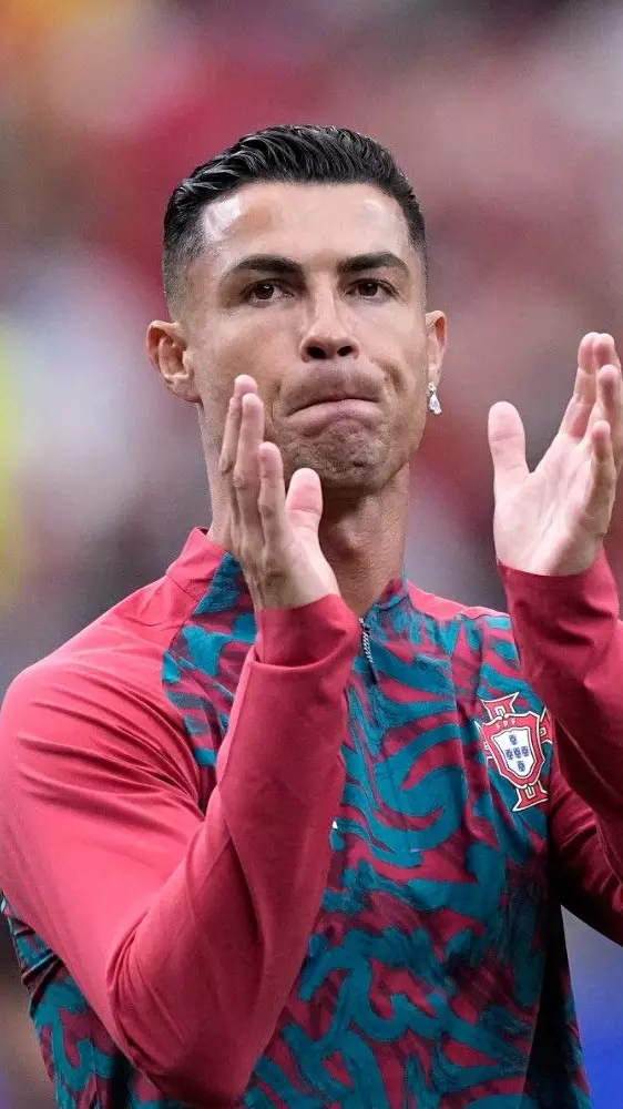 Cristiano Ronaldo Cristiano Ronaldo