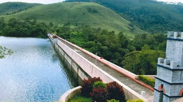 Mullaperiyar row: Kerala MPs protests removal of state nominee from panel
