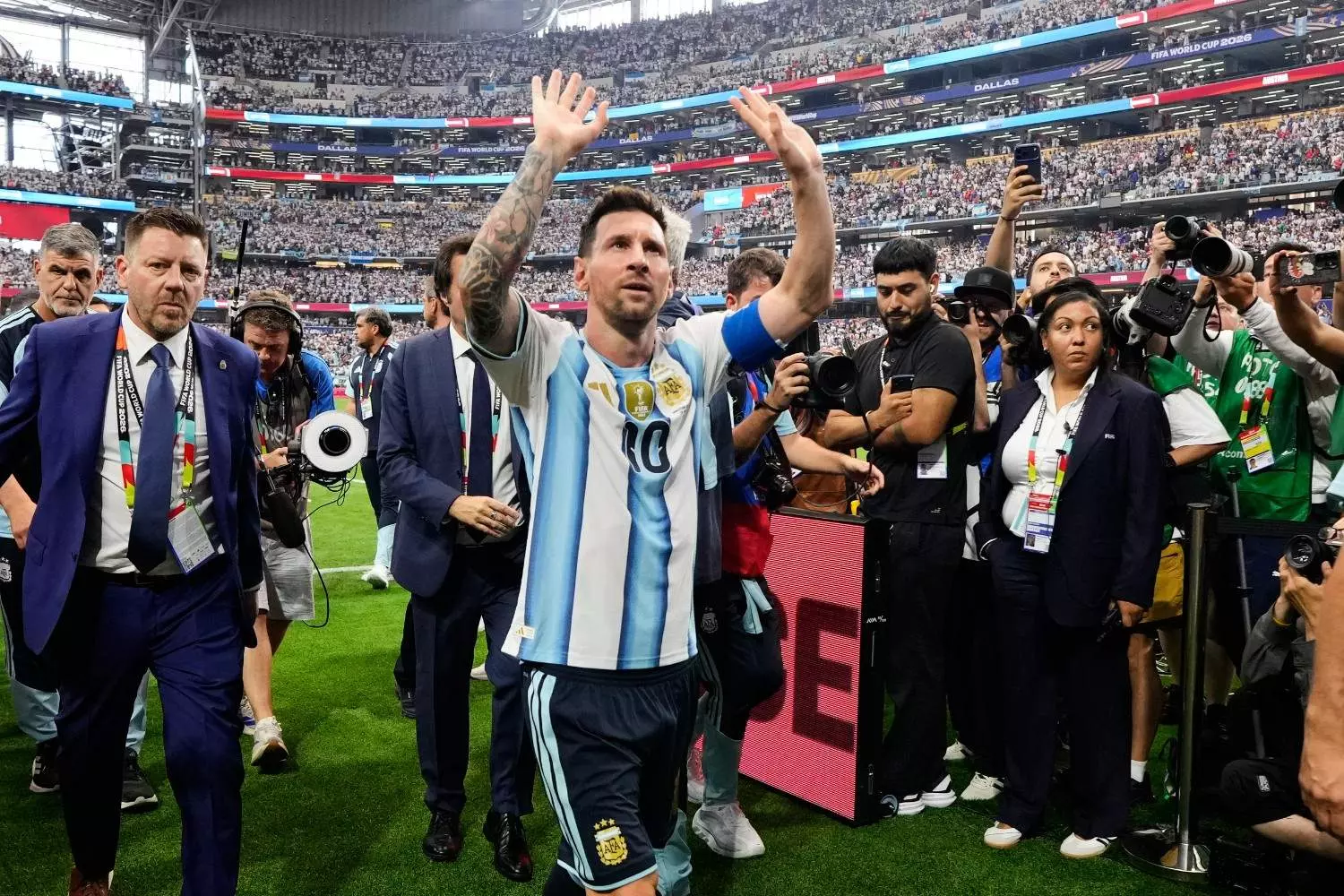 Lionel Messi Lionel Messi