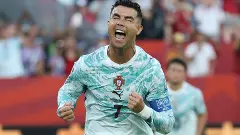 Cristiano Ronaldo Cristiano Ronaldo
