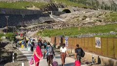 Amarnath Yatra begins as first batches of pilgrims leave base camps