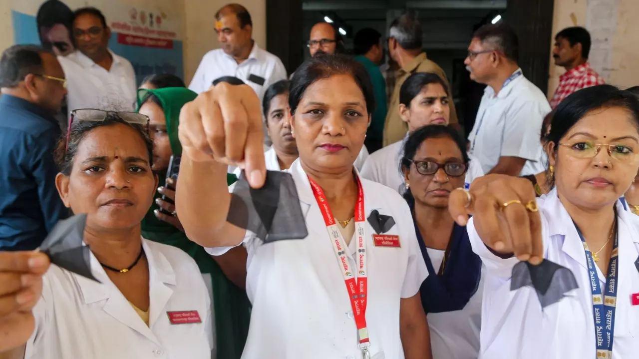 Nurses, Thane