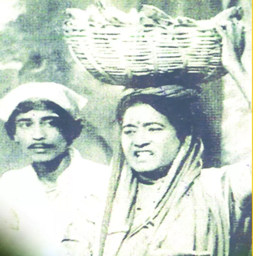Vithabai with son Kailash in a tamasha. Photo: By special arrangement