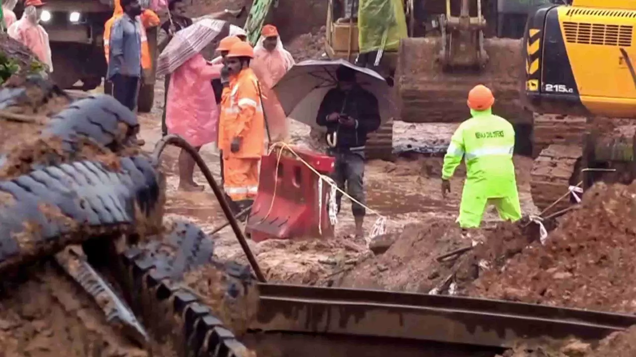 Wayanad landslide rescue operations