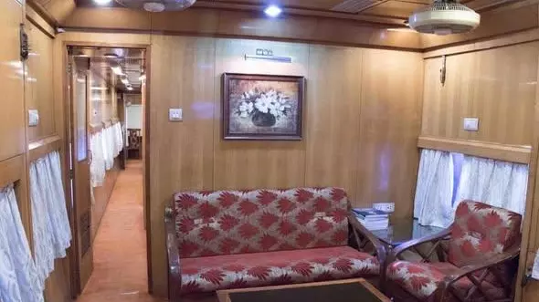 saloon coach - all you need to know about puja on train