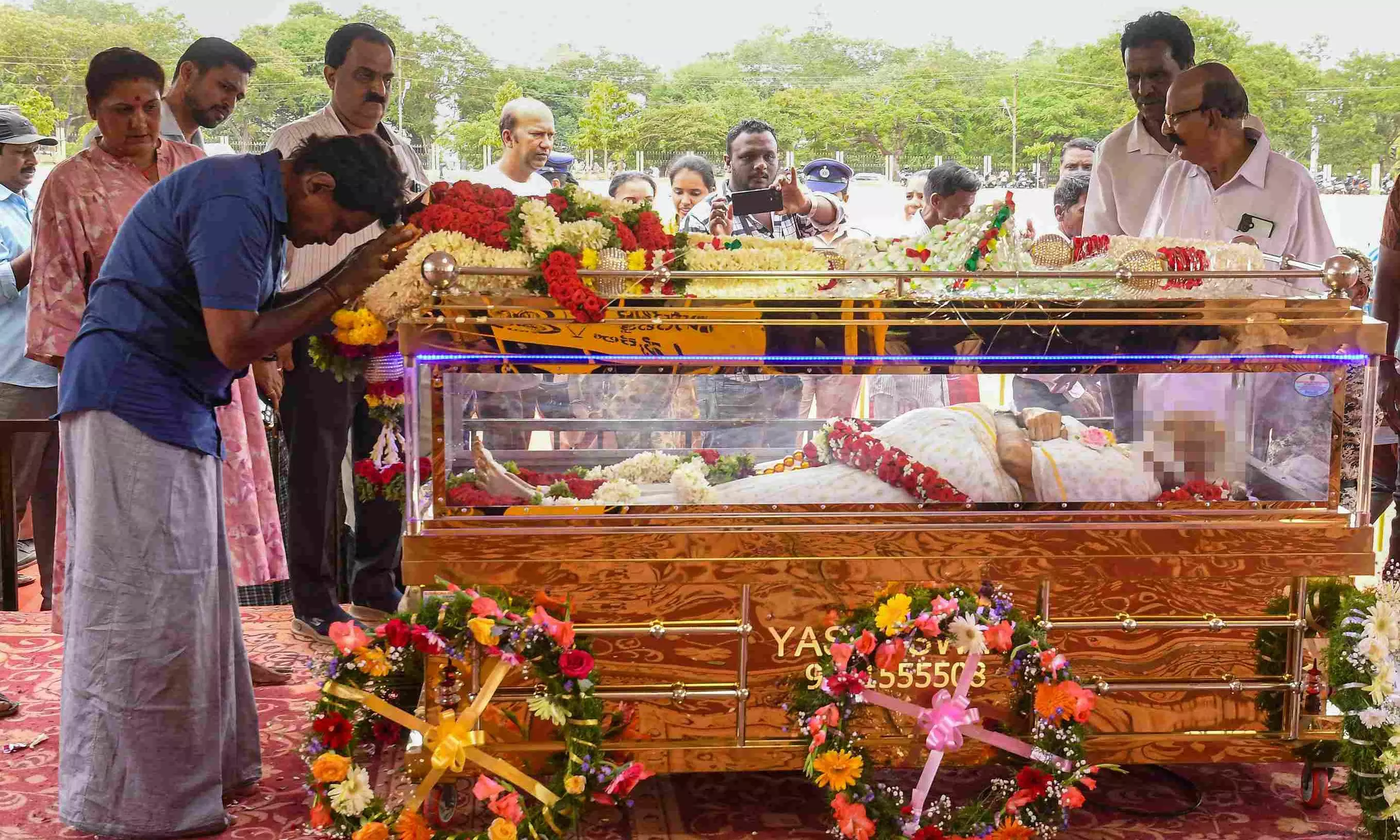 S Janaki funeral: Why were film celebrities absent? S Janaki funeral: Why were film celebrities absent?