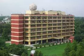 Mausam Bhava, the office of the Regional Meterorological Centre in Delhi. IMDs free apps are available in several Indian languages. Mausam provides general weather updates, Meghdoot offers farm advisories, among others. Photo: Wikimedia Commons