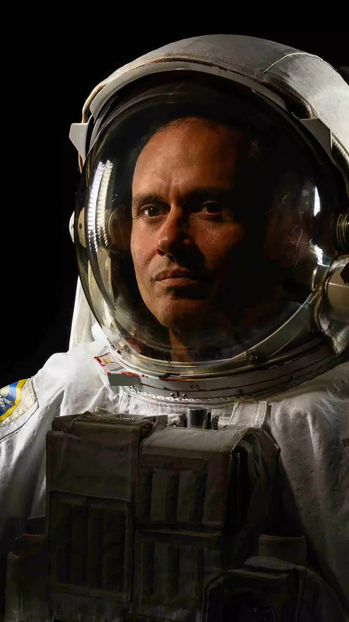 Who is Indian-origin NASA cosmonaut Anil Menon, who docked at the ISS? Who is Indian-origin NASA cosmonaut Anil Menon, who docked at the ISS?