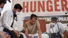Doctors examine Sonam Wangchuk