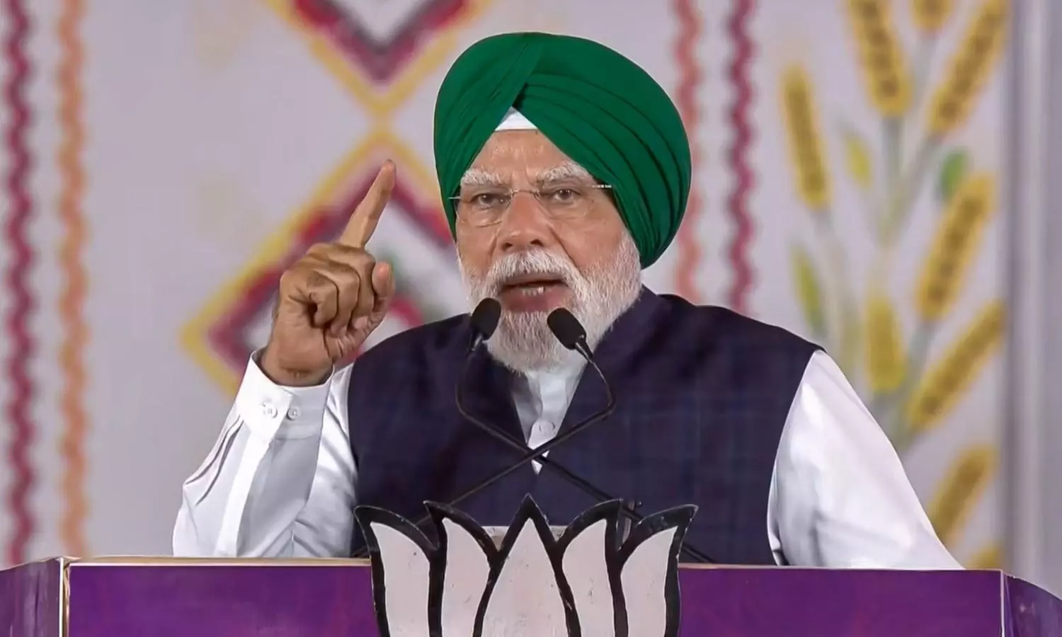 PM Modi addressing gathering in Jalandhar PM Modi addressing gathering in Jalandhar