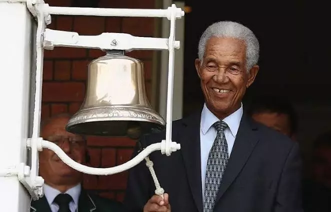 Legendary West Indies cricketer Sir Garfield Sobers passes away at 89 Legendary West Indies cricketer Sir Garfield Sobers passes away at 89