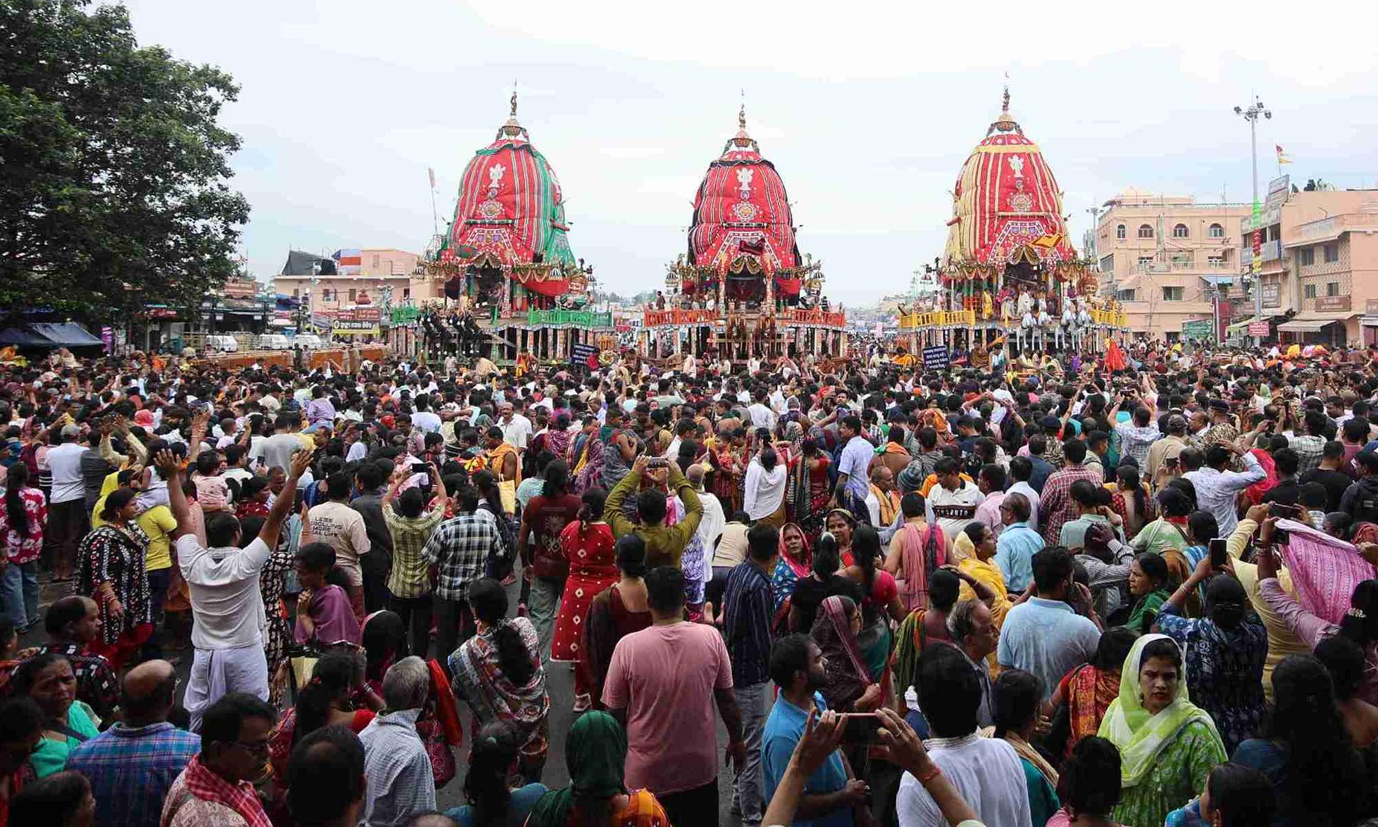 Puri gears up for 'Adapa Bije' as Jagannath reaches Gundicha Temple