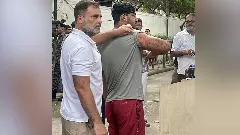 Leader of Opposition Rahul Gandhi and injured CJP protester