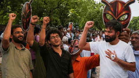 CJP leaders Ashutosh Ranka, Saurav Das and Abhijeet Dipke