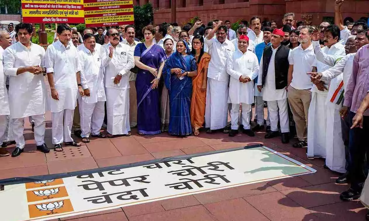 LIVE | CJP warns of fresh stir over FIRs against students; Sibal offers Rs 1 cr for legal fund LIVE | CJP warns of fresh stir over FIRs against students; Sibal offers Rs 1 cr for legal fund