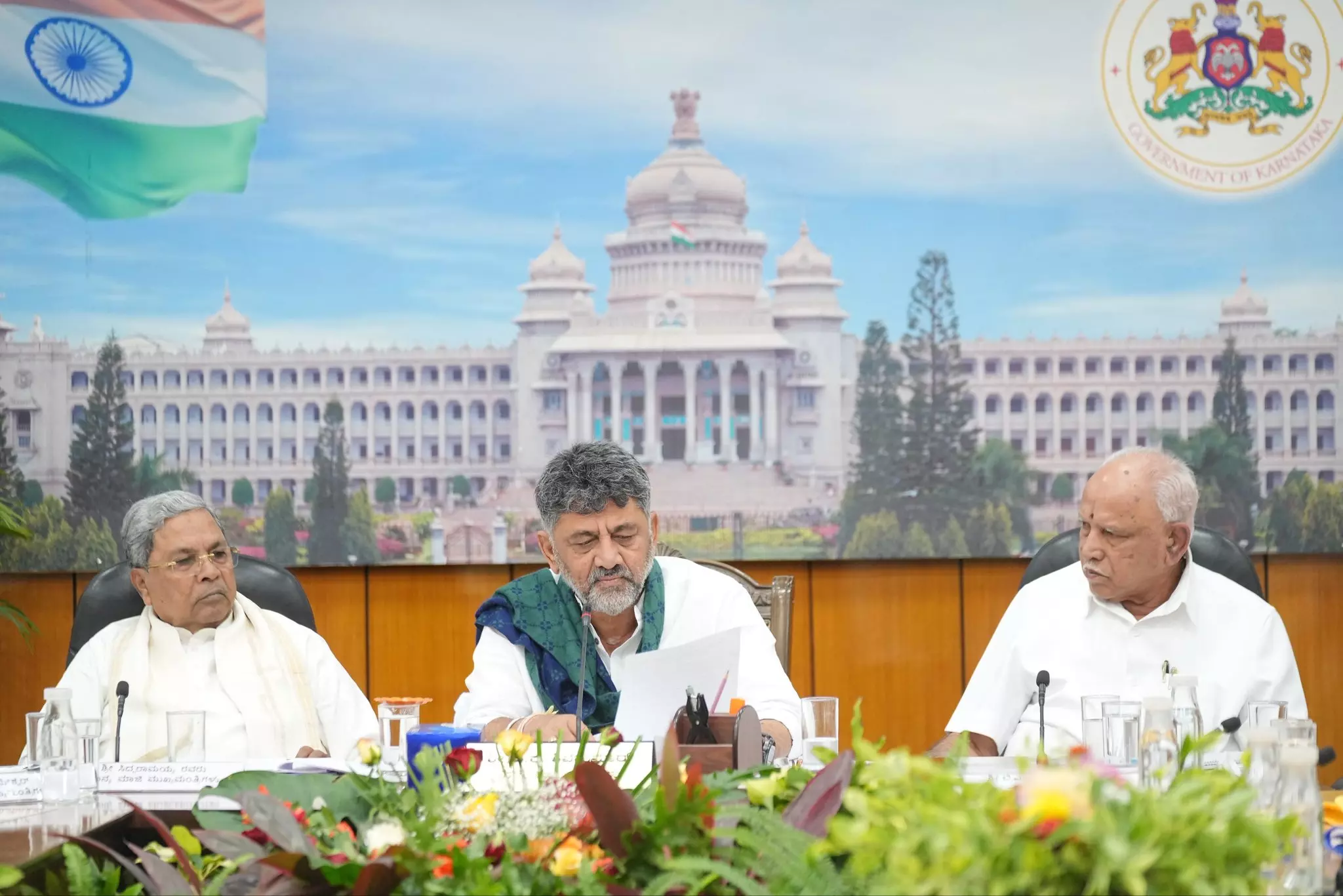 Cauvery water row: Shivakumar urges Karnataka farmers to drop Aug 13 protest; Vijay defers visit