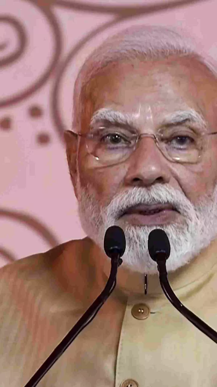 Drugs can give you brief high but make your entire life low: PM Modi to youth Drugs can give you brief high but make your entire life low: PM Modi to youth