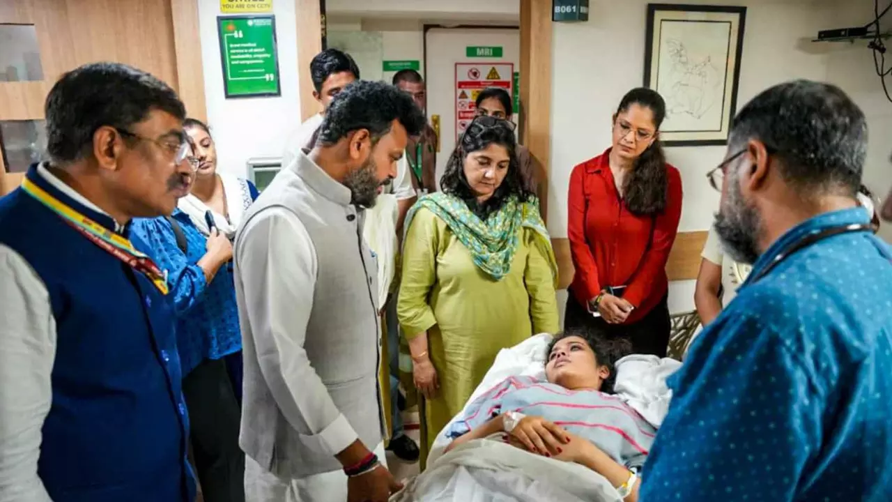 Union Minister Ram Mohan Naidu visits injured passenger in hospital