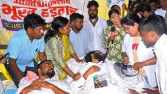 Jharkhand students stir: 5 protesters join indefinite fast as Soren govt calls for talks
