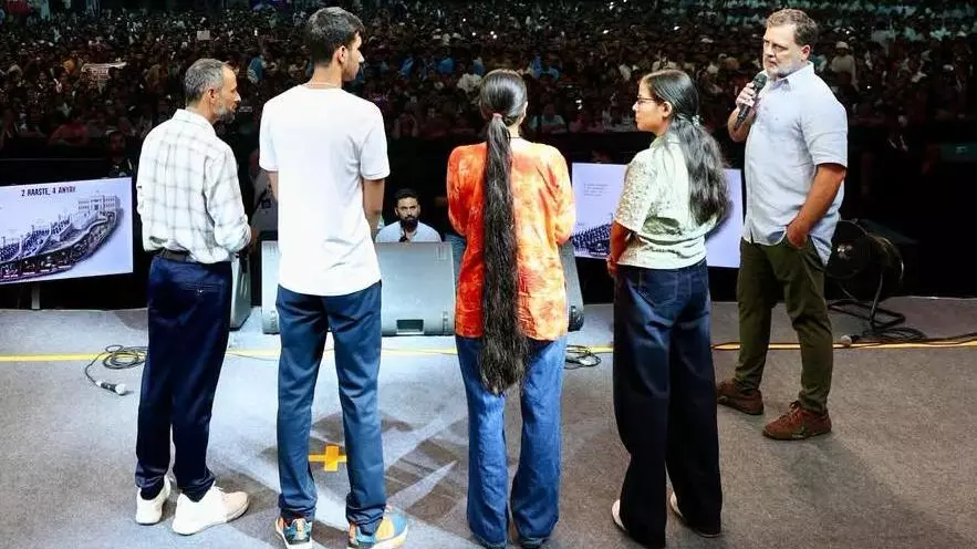 Rahul Gandhi Chhatron Ki Goonj