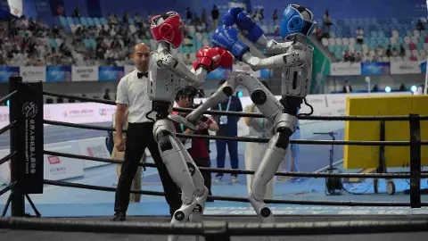 Robots beat Bolt, break records and even do Ronaldo’s ‘Siuuu’ at Beijing games