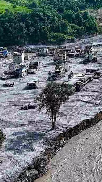 Scientists saw the Himalayan disaster coming, but nobody listened Scientists saw the Himalayan disaster coming, but nobody listened