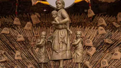 Why all eyes are on a Sept 7 meeting as VHP’s Durga Puja diktats draw flak Why all eyes are on a Sept 7 meeting as VHP’s Durga Puja diktats draw flak