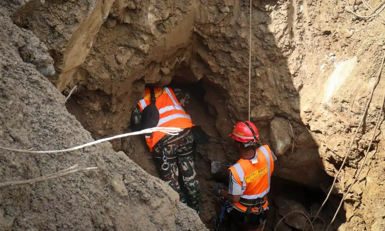 Nepal floods: 163 Indians evacuated, tunnel rescue team soldiers on despite challenges Nepal floods: 163 Indians evacuated, tunnel rescue team soldiers on despite challenges