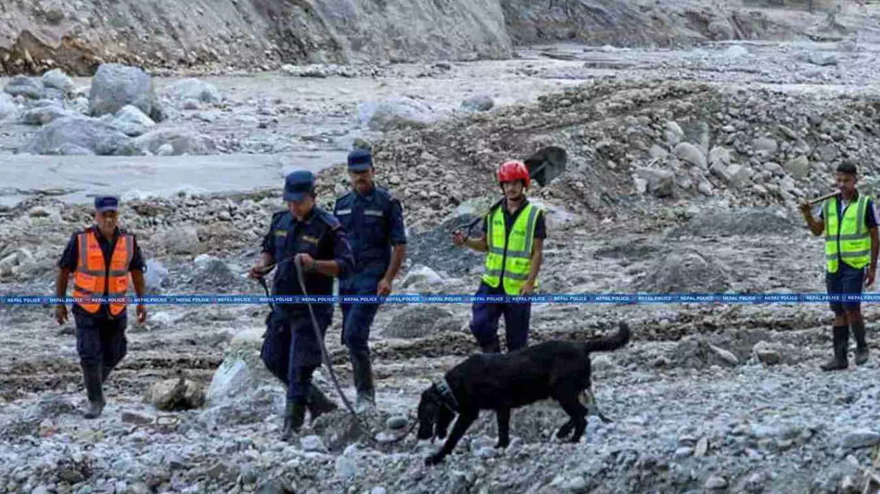 Nepal floods: Death toll climbs to 1,355 as search continues; nearly 5,000 still missing