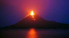 Anak Krakatau eruption grounds flights in Jakarta, hitting 150,000 fliers