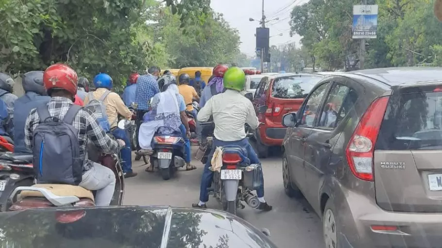 Kolkata, traffic jam, coronavirus, COVID-19, Lockdown, Unlock-1, West Bengal