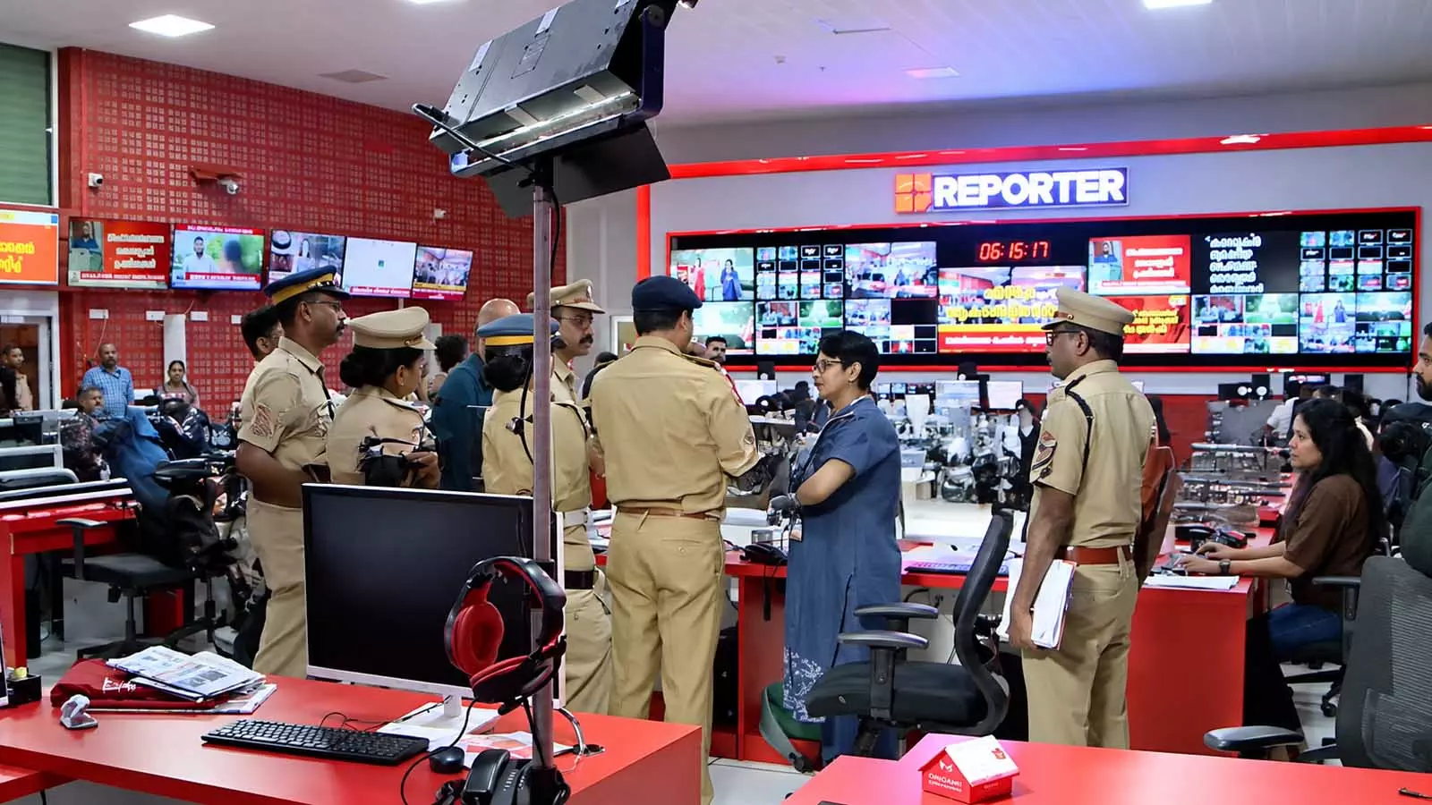 Keralam SIT raids Reporter TV headquarters, owners’ homes in Messi event case Keralam SIT raids Reporter TV headquarters, owners’ homes in Messi event case