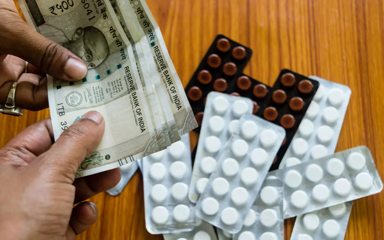 Centre proposes mandatory CCTV surveillance at medical stores, invites responses Centre proposes mandatory CCTV surveillance at medical stores, invites responses