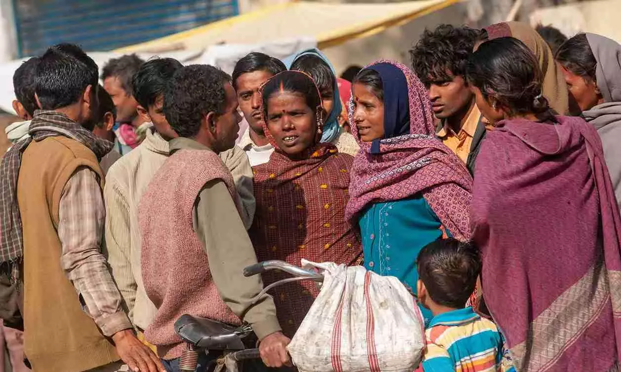 UP SIR: How women, migrants, displaced slum-dwellers fell through EC’s net UP SIR: How women, migrants, displaced slum-dwellers fell through EC’s net