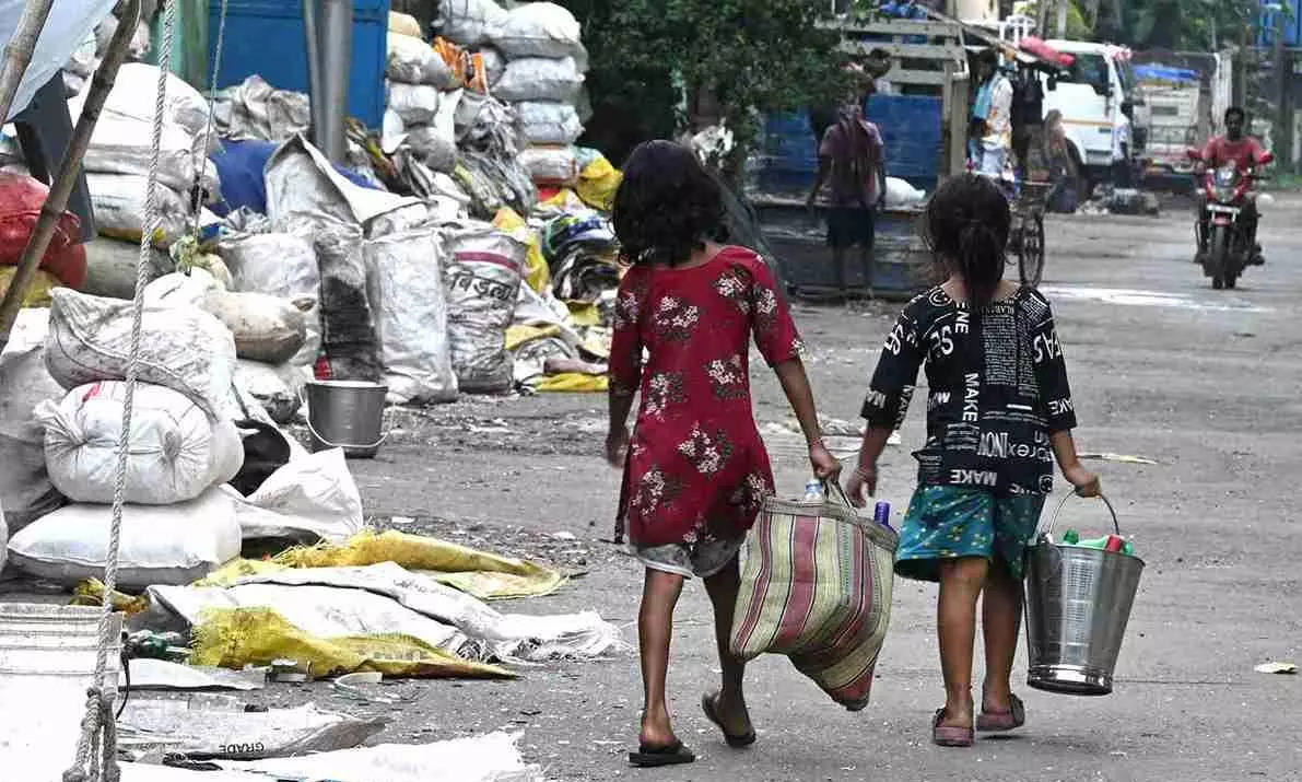 Dry taps, MLA threats, eviction fears: 5,000-strong Muslim colony in Kolkata claims bias Dry taps, MLA threats, eviction fears: 5,000-strong Muslim colony in Kolkata claims bias