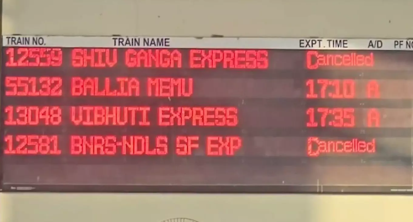 trains to Delhi cancelled trains to Delhi cancelled