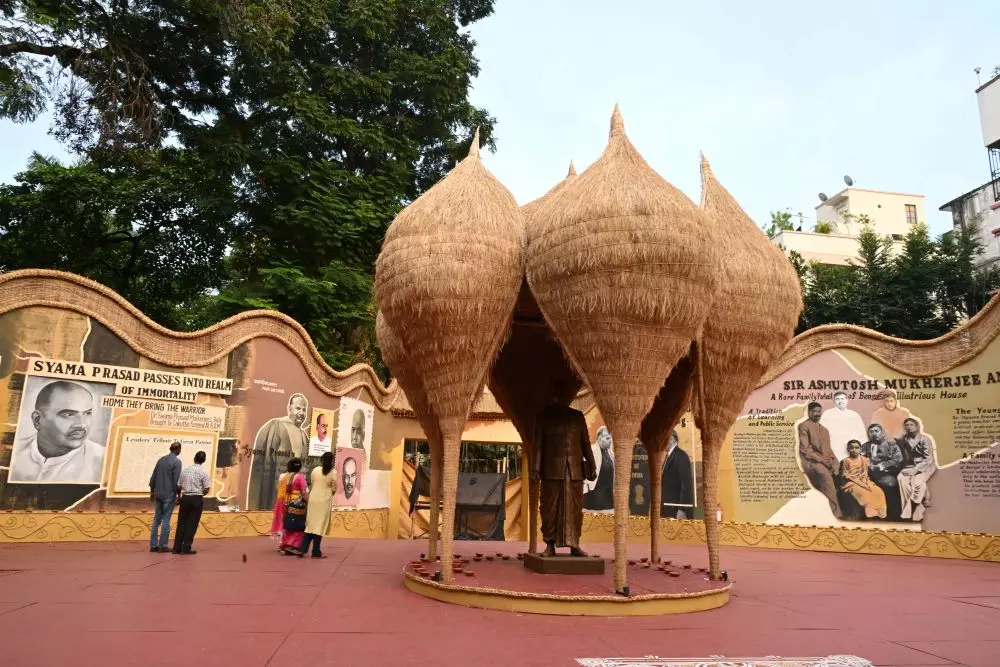 At Suruchi Sangha in New Alipore, a south Kolkata Puja once associated with TMC leader Aroop Biswas, the theme this year centres on Syama Prasad Mookerjee. Photo: Debosree Chatterjee