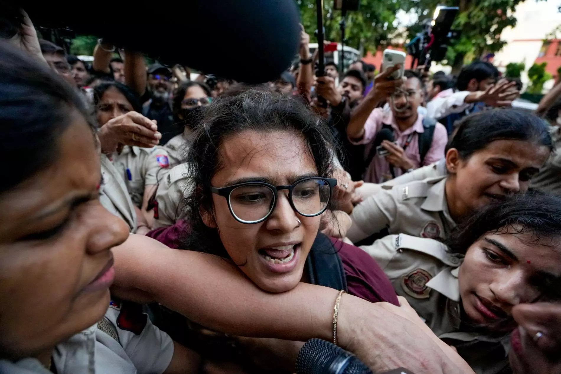 Tiranga march LIVE: Dipke, Neha Bora detained; flash protests in New Delhi Tiranga march LIVE: Dipke, Neha Bora detained; flash protests in New Delhi