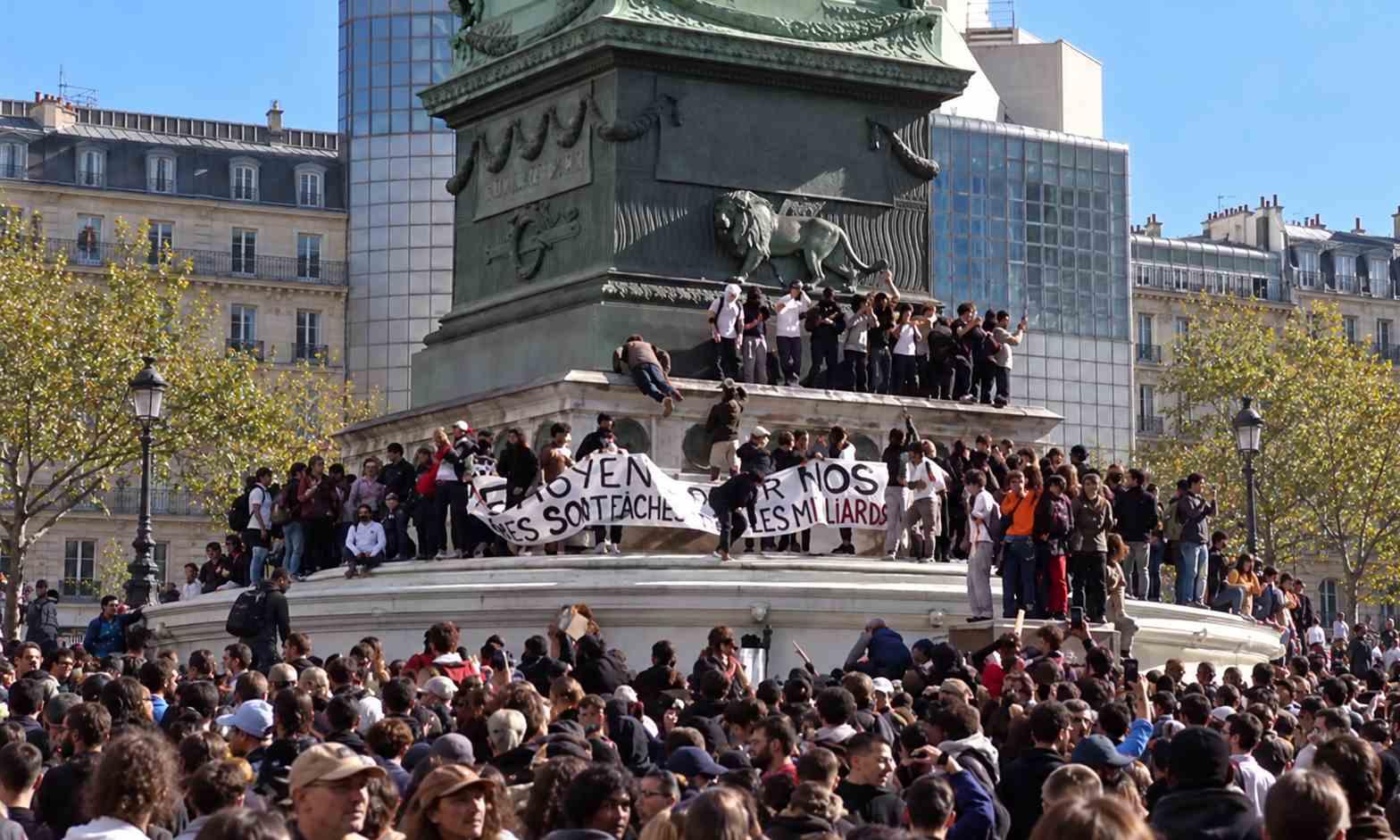 1,200 arrested, 150 police personnel injured as violent protests erupt in France