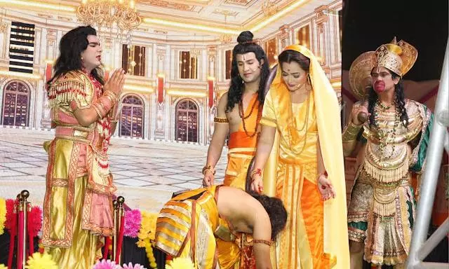 Is BJP losing its grip on Ram as Ramlila mandals want Dussehra stages free of politics?