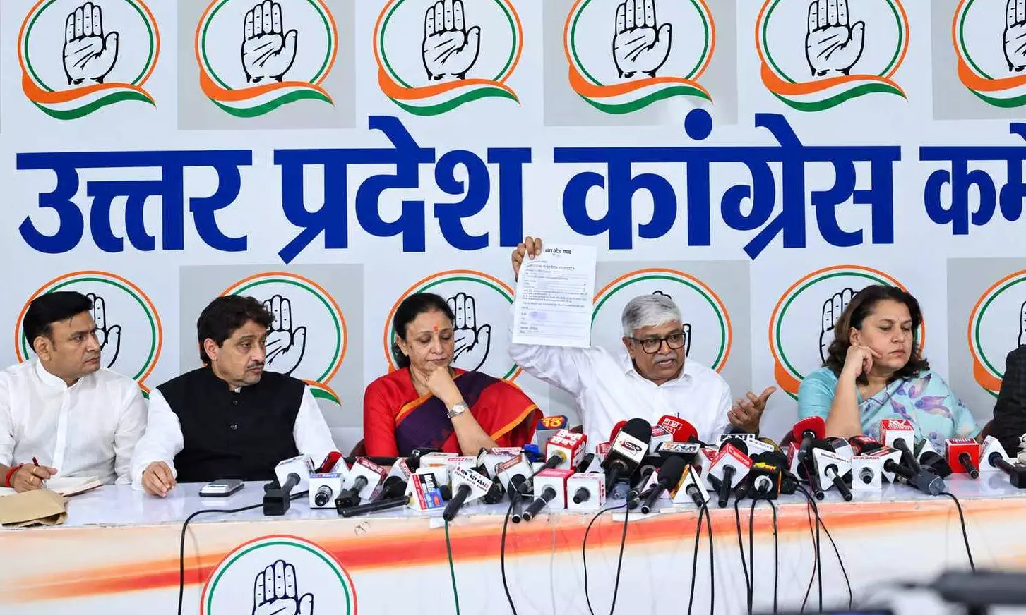 Congress UP in-charge Rajendra Pal Gautam (fourth from left) Congress UP in-charge Rajendra Pal Gautam (fourth from left)