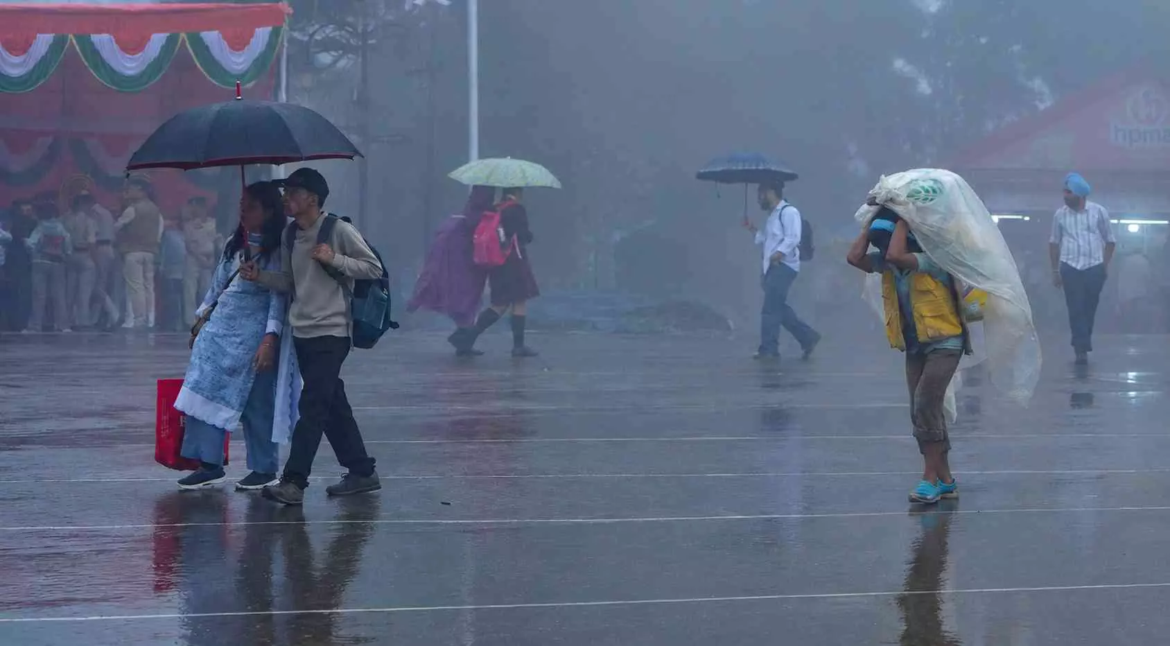 Bay of Bengal low-pressure area likely to intensify into cyclonic storm by October 26 Bay of Bengal low-pressure area likely to intensify into cyclonic storm by October 26