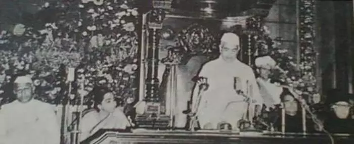 Then chief minister Devaraj Urs announces the new name of Mysore State as Karnataka in 1973. Photo courtesy: Wikimedia Commons Then chief minister Devaraj Urs announces the new name of Mysore State as Karnataka in 1973. Photo courtesy: Wikimedia Commons
