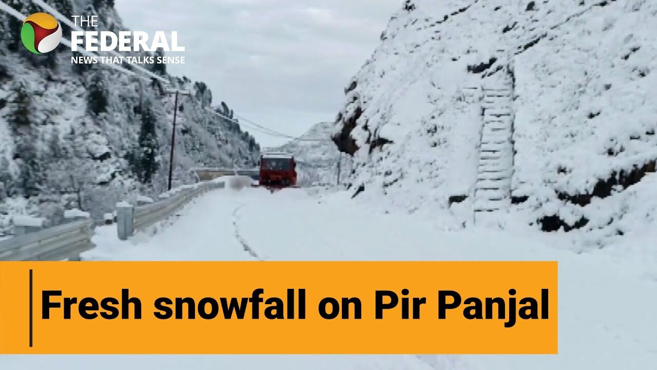 J&K | Mughal Road being cleared of snow as Pir Panjal upper reaches turn white