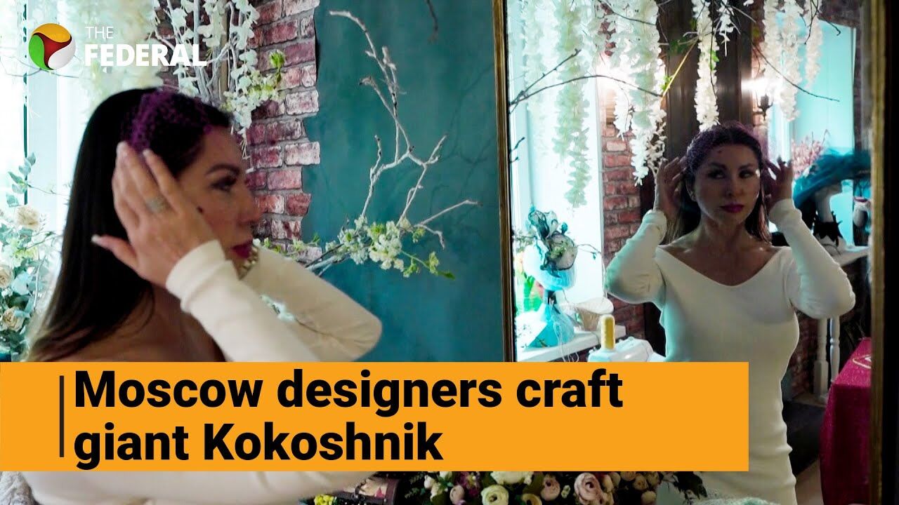 Moscow designers craft massive Kokoshnik for Russian Field Festival